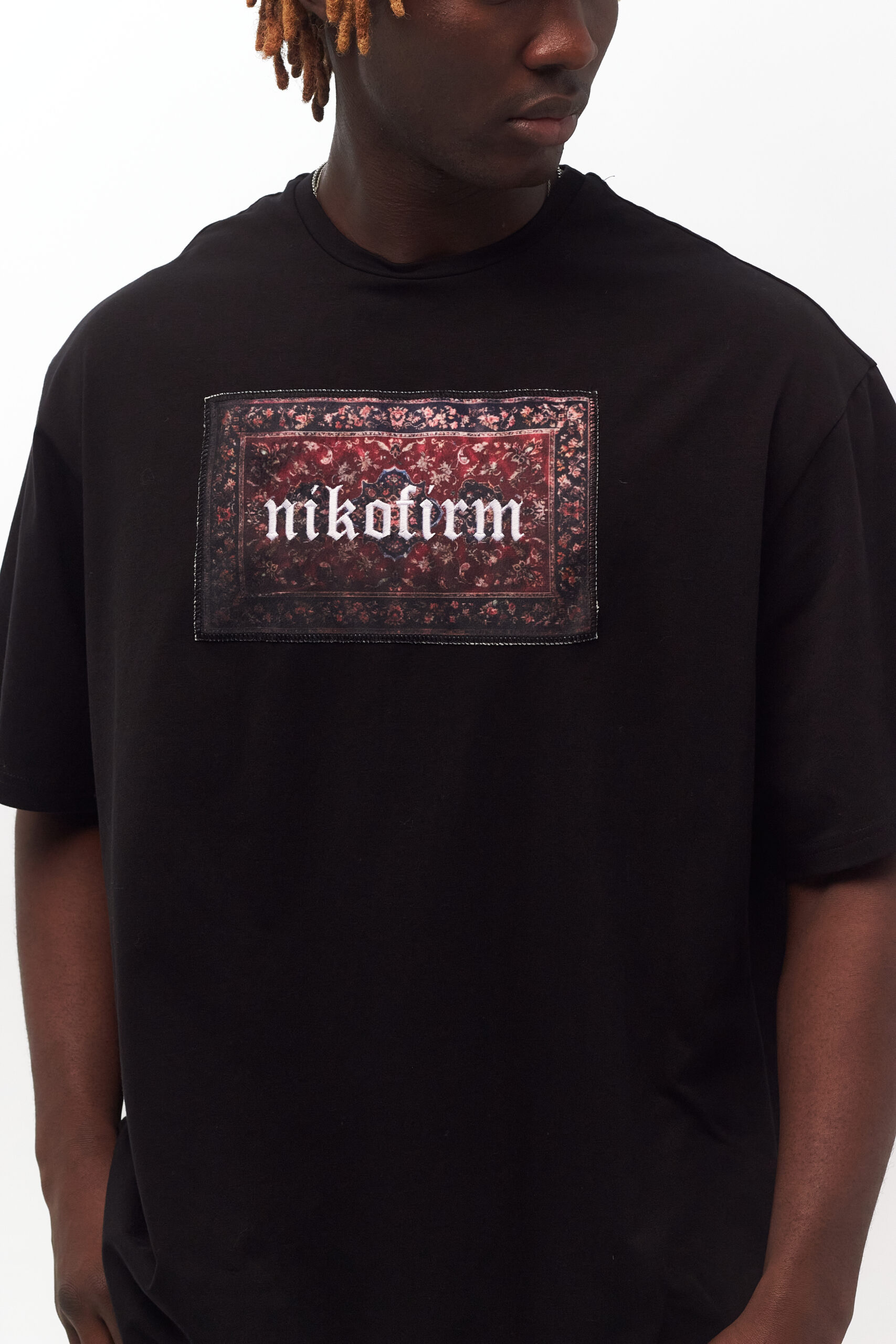 T-shirt NIKOFIRM