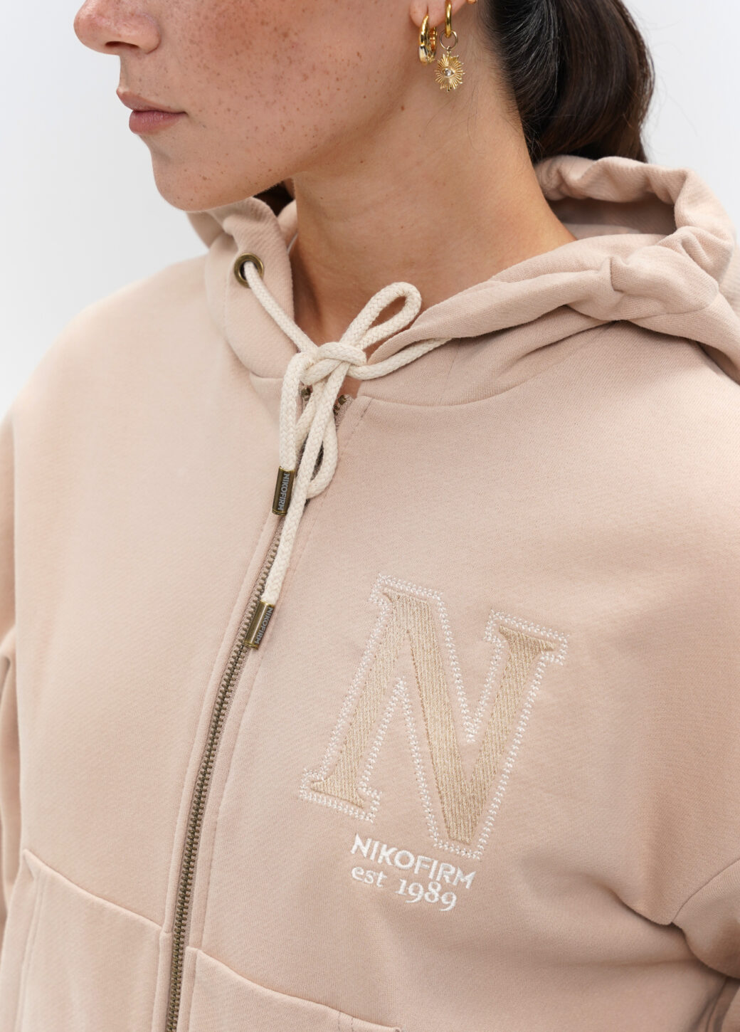 Zip hoodie with embroidery