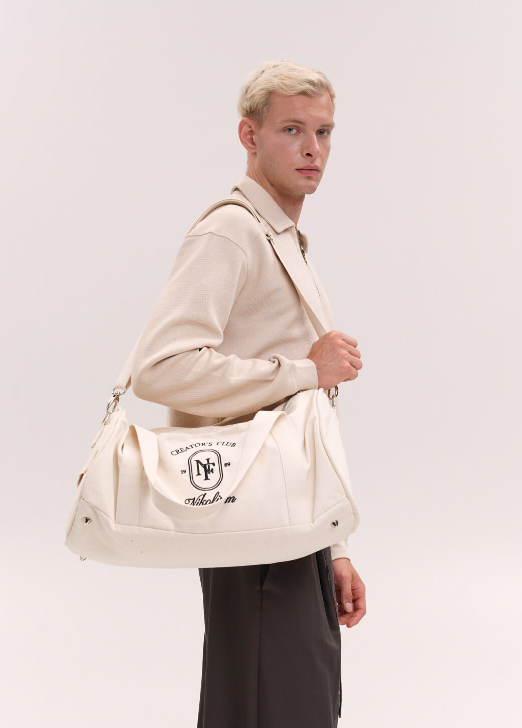 Beige sports bag