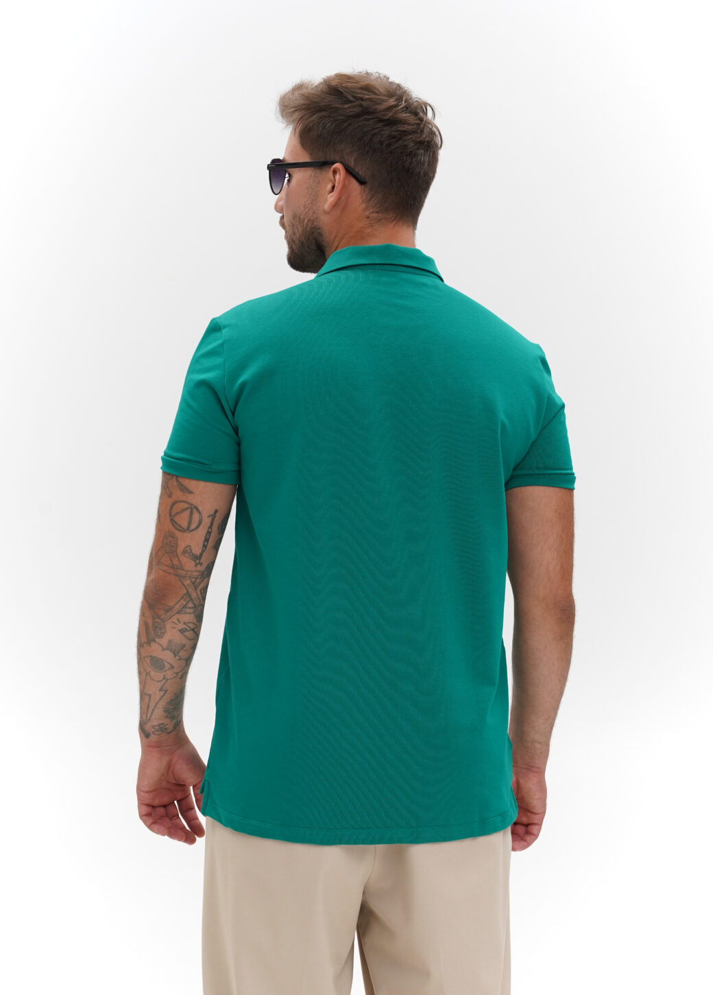 Green polo with embroidery