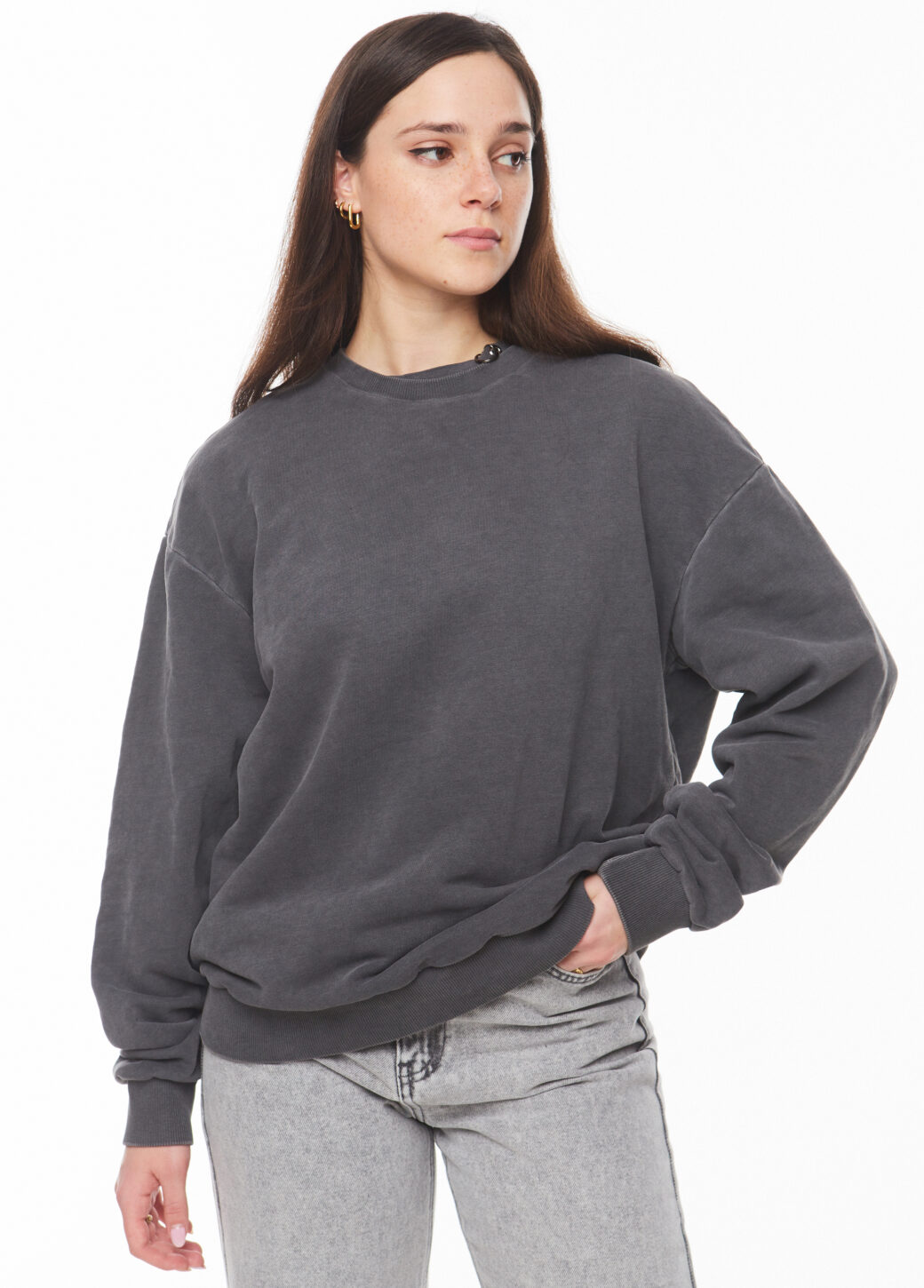 Grey sweatshirt