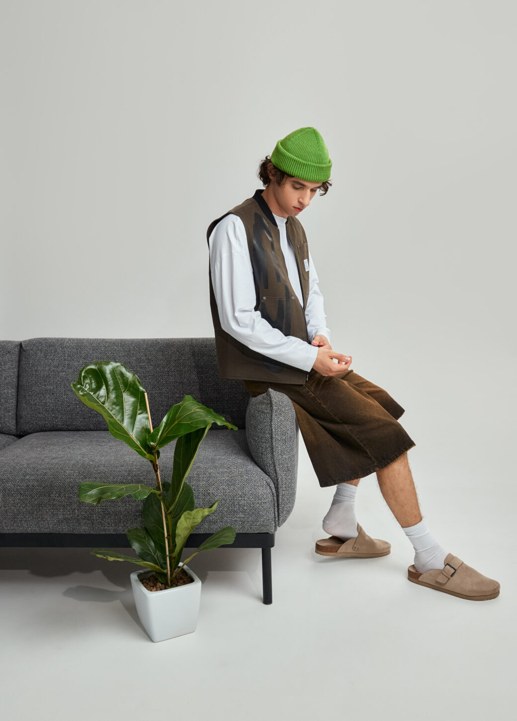 Vest TOUCHING GRASS