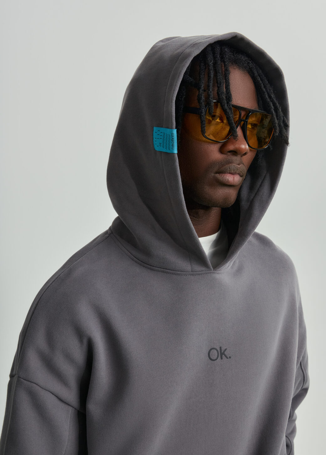 Hoodie TOUCHING GRASS