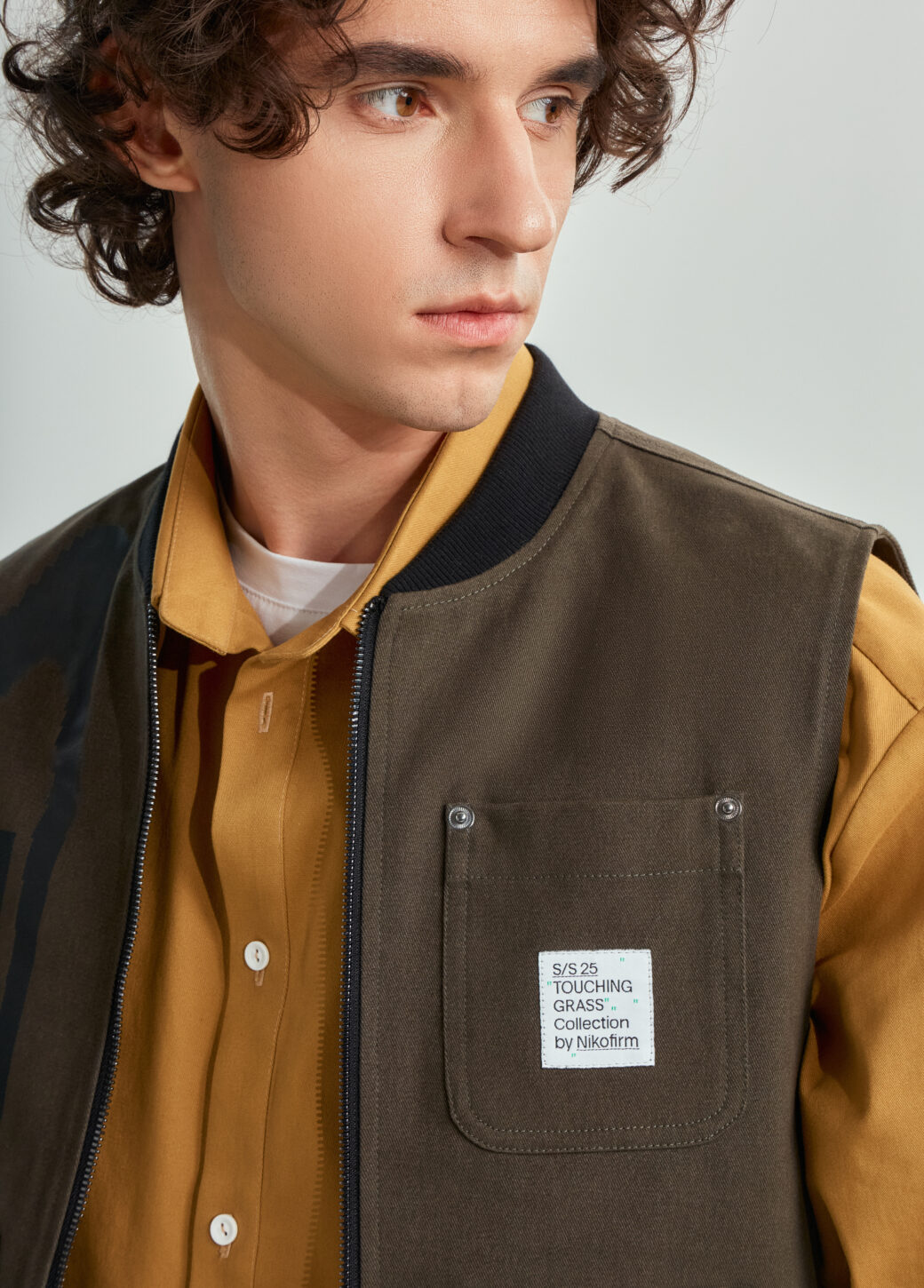 Vest TOUCHING GRASS