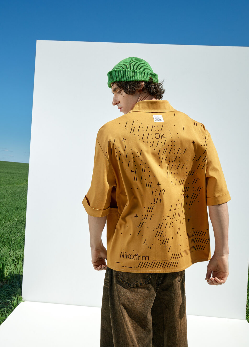 Shirt TOUCHING GRASS orange Shirt TOUCHING GRASS orange